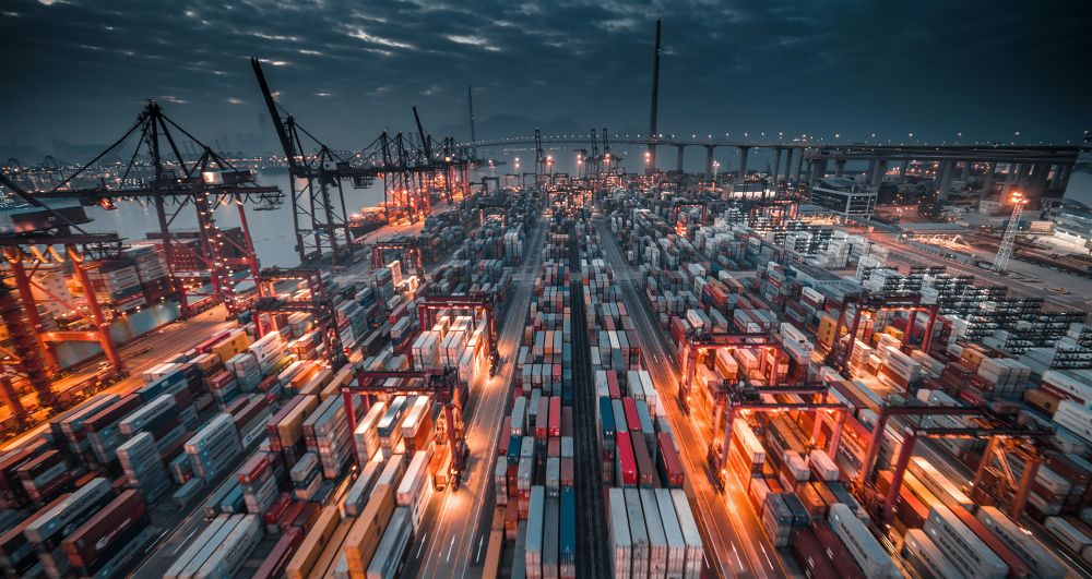 Kolaps kontejnerové přepravy z Asie do Evropy přináší nové otázky